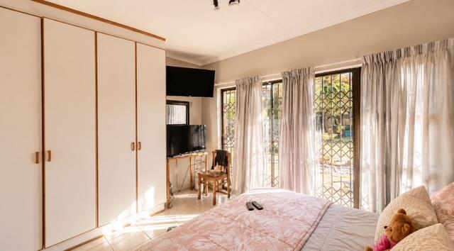 6 Bedroom Property for Sale in Dan Pienaar Free State